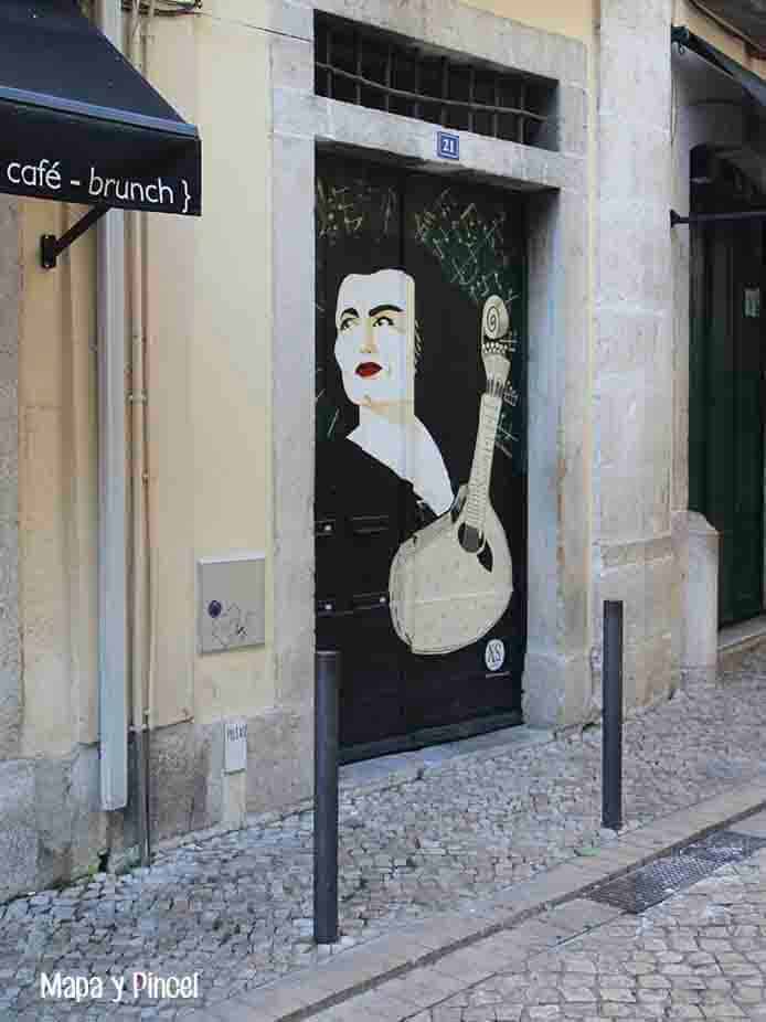 Mapa_y_Pincel_Lisboa_barrio_a _barrio _Alfama_Donde_comer